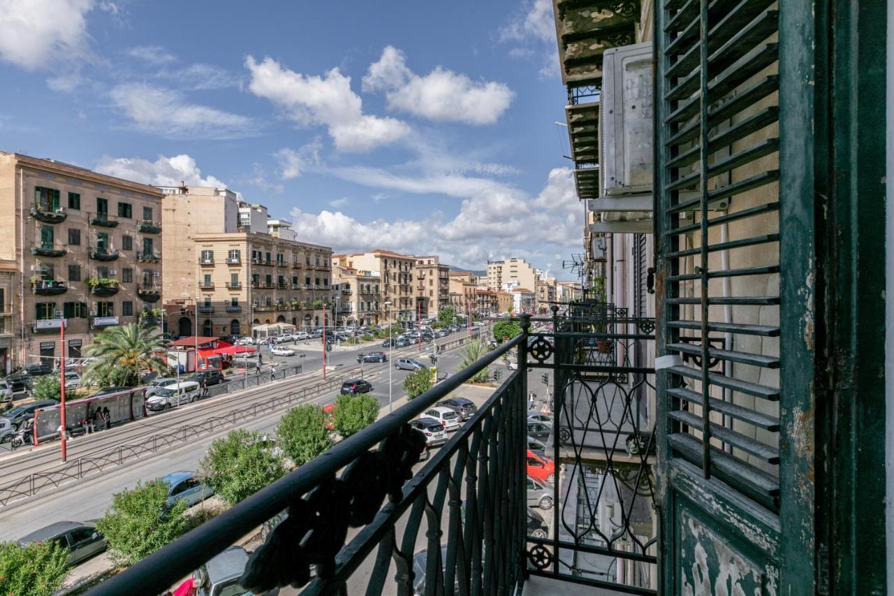 Апартаменты Corso Dei Mille Station Flat With Balcony Палермо Экстерьер фото