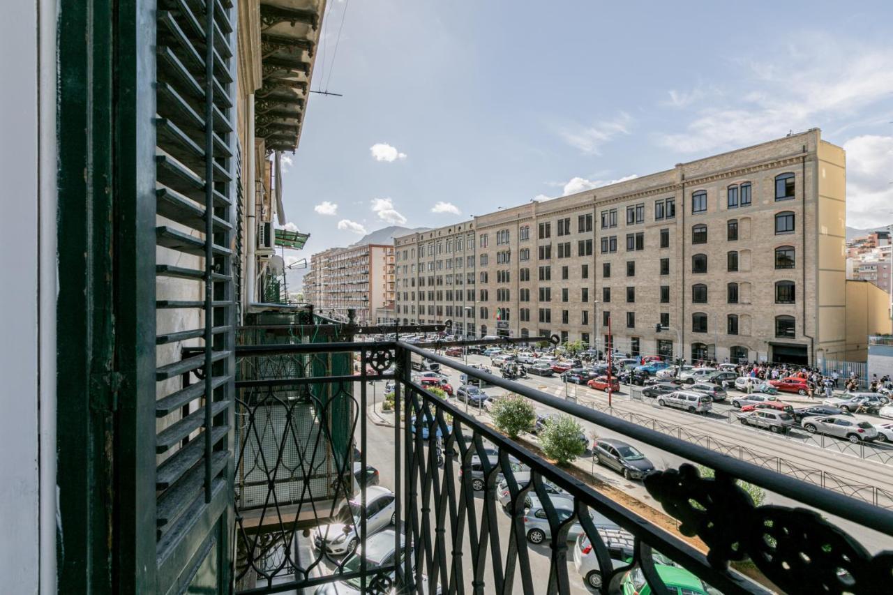 Апартаменты Corso Dei Mille Station Flat With Balcony Палермо Экстерьер фото